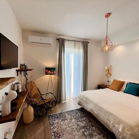 Urban jungle rooms Napoli Bagian luar foto