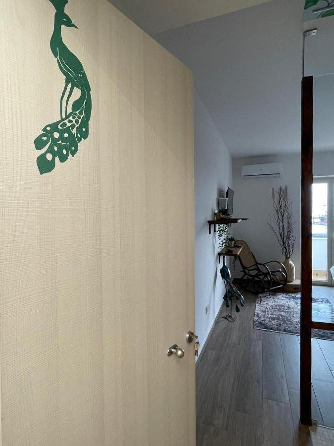 Urban jungle rooms Napoli Bagian luar foto